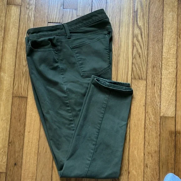 Talbots Slim Ankle Pants in Green - Picture 4 of 4